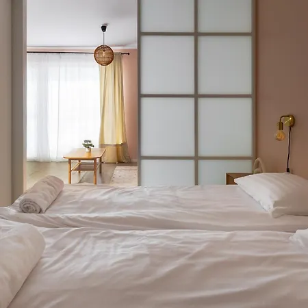 Serene Escape In Апартаменты