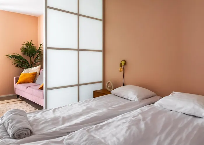 Serene Escape In Apartment *